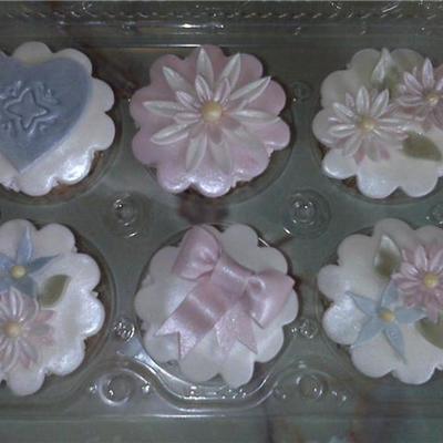 Bridal Cupcakes