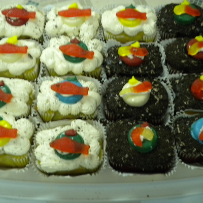 Bait Shop Mini Cakes