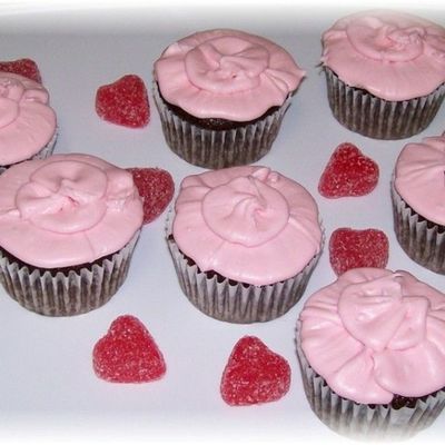 Simple Valentine's Cupcakes