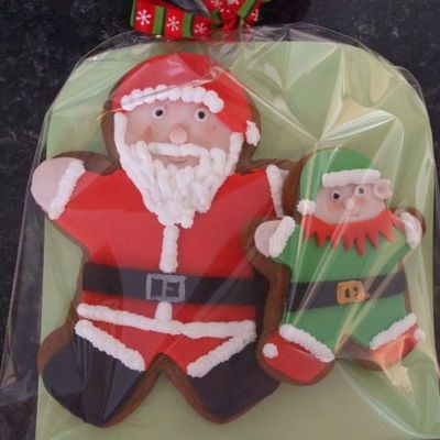 Santa And His Helper