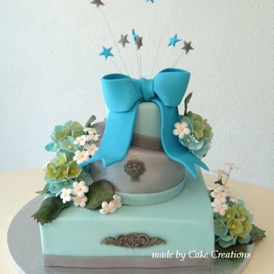 Hydrangea Wedding Cake