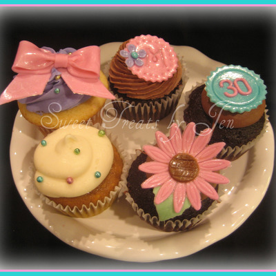 Girly 30Th Birthday Cupcakes