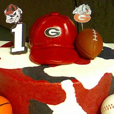 Uga "dawgs" Birthday Cake