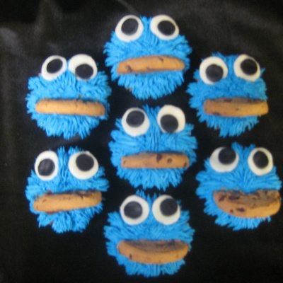 Cookie Monster Cupcakes