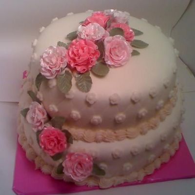 Shabby-Chic Roses Birthday Cake