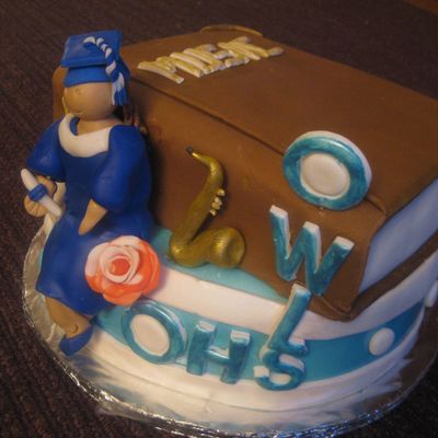 Graduation_Cake.jpg