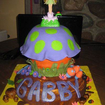 Tinkerbell Cake