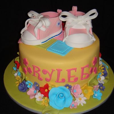 Cake With Converse Shoes Topper