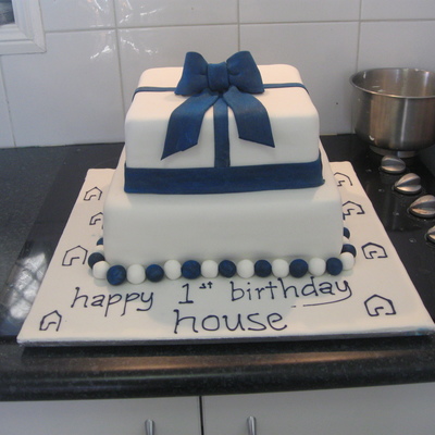 Celebration Cake For A Real Estate Agency