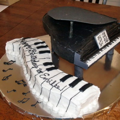 Piano Cake