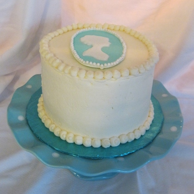 Mother's Day Cameo Cake