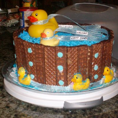 Ducky In Tub Shower Cake