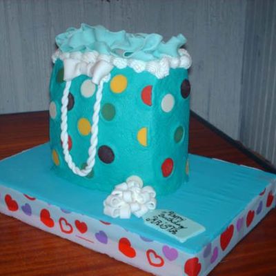 Gift Bag Cake