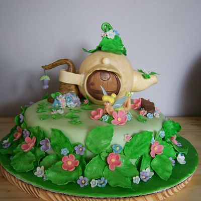 Tinkerbells Teapot Townhouse...1St Cake