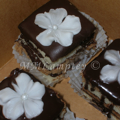 Choco Fours