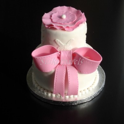 White Cake, Pink Bow