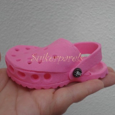Gumpaste Baby-Crocs