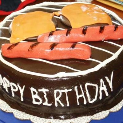 Barbecue Cake With Rolled Buttercream