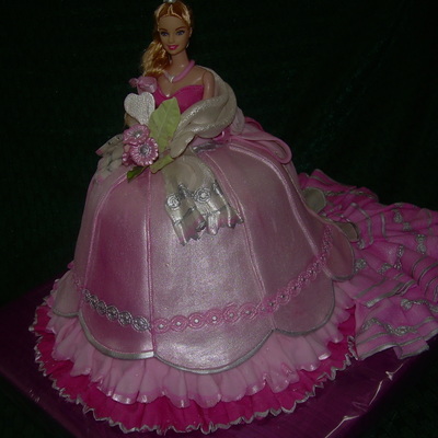 Barbie Cake