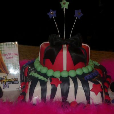 Hannah Montana Birthday Cake