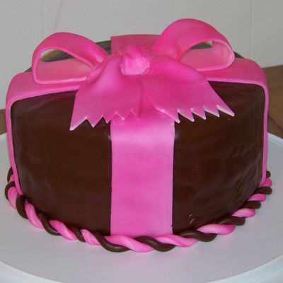 Pink Bow Cake