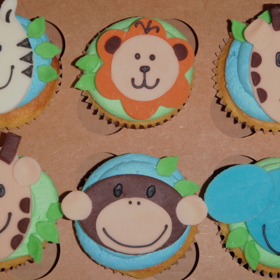 Jungle Baby Shower Cupcakes