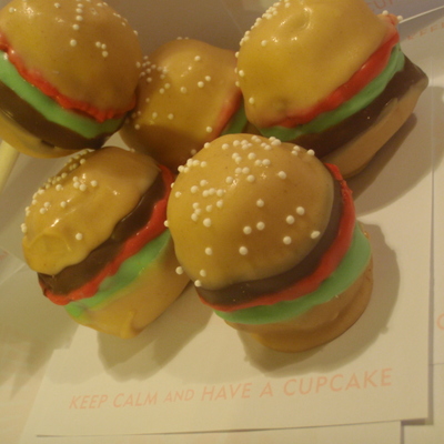 Cake Truffle Burgers!