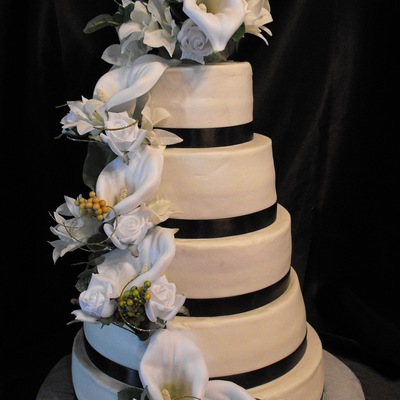 Calily Wedding Cake