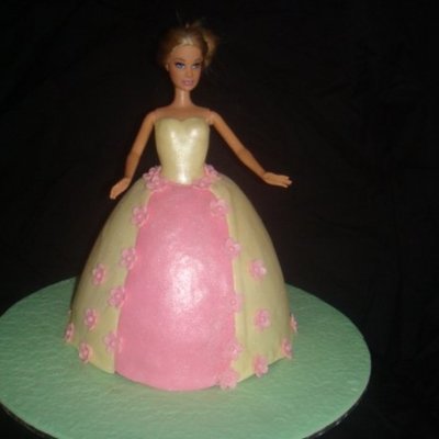 Barbie Cake