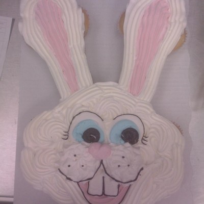 Bunny Cupcake Cake