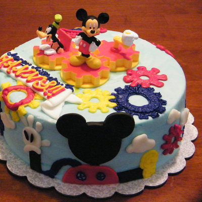 Mickey Mouse Clubhouse Cake