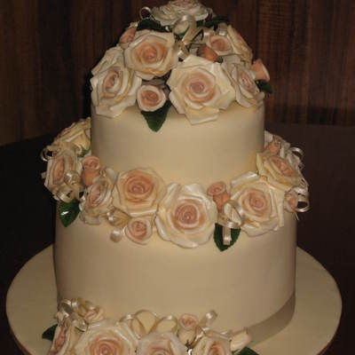 Wedding Cake - Roses, Roses And More Roses