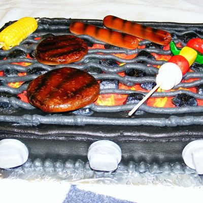 Bbq Grill Cake, Buttercream Frosting, Gum Paste Burgers And Hotdogs