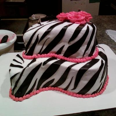 2 Tier Zebra Paisley