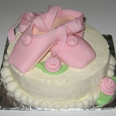 Ballet Slippers Cake