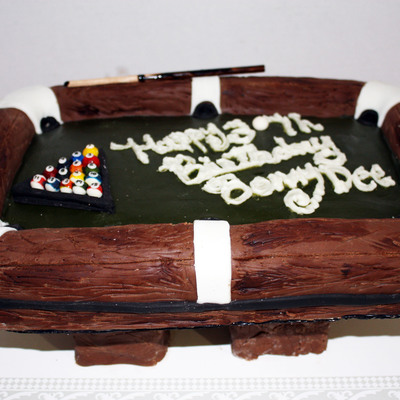 Pool Table Cake