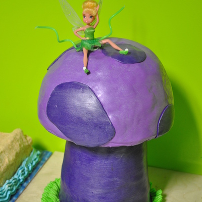 Tink On A Mushroom