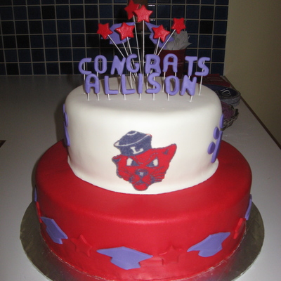Linfield College Graduation Cake