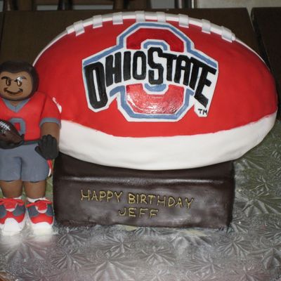 Ohio State Football Cake With Fondant Bucky