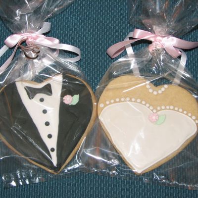Bride & Groom Coookies