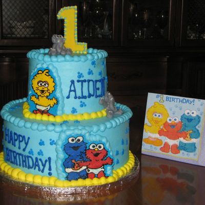 Baby Sesame Street Cake