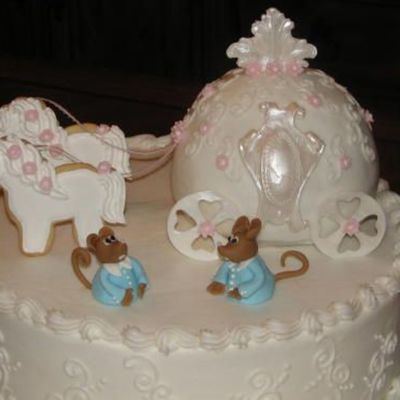 Carriage Cake