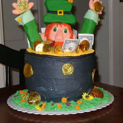 Leprechaun Pot Of Gold Cake