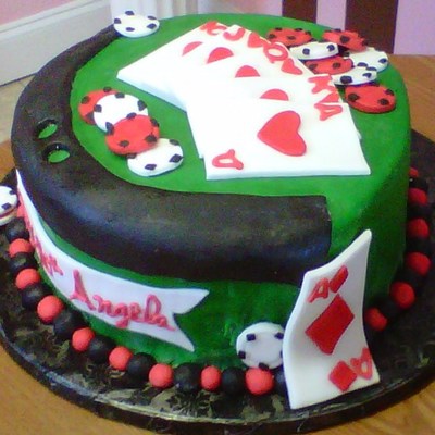 Poker Table Cake