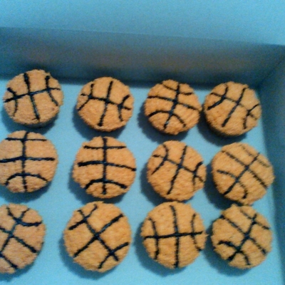 Basketball Cupcakes