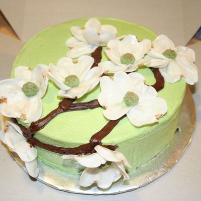 Dogwood Blossom Cake
