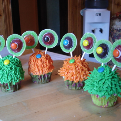 Stuarts Birthday Cupcakes