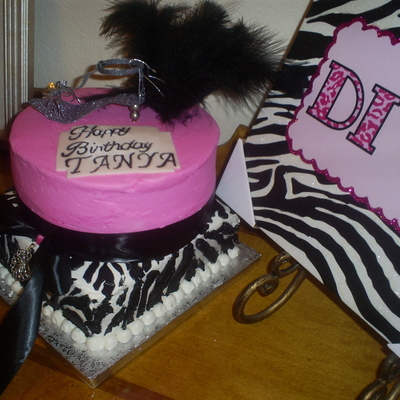 Diva Birthday Cake