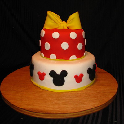 Minnie Mouse Birthday Cake