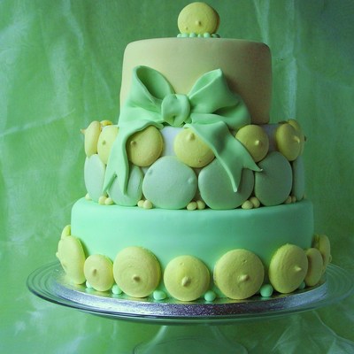 Macaron Cake
